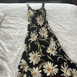 Lines beautiful black background floral dress